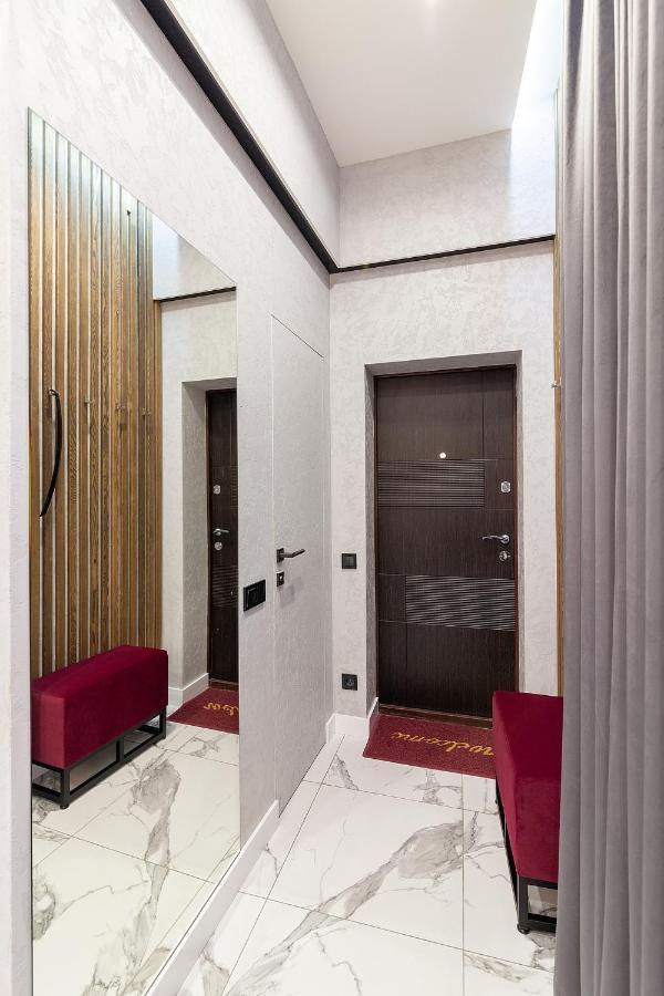 Lovely Apartment On Drahomanova Street Λβιβ Εξωτερικό φωτογραφία